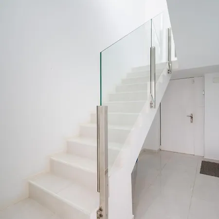 House In Palmas By The Ocean With Terrace Σπίτι διακοπών *